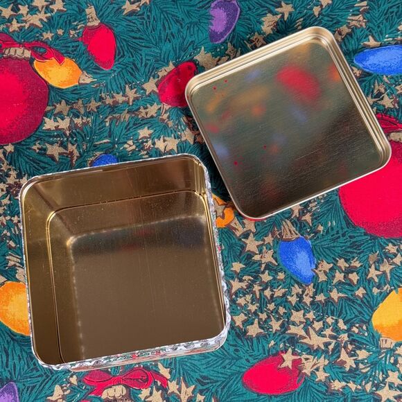 Lot of 2 Vtg Potpourri Press Christmas Tins Nutcracker Ballet and Post Office - Picture 13 of 15